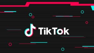 TikTok transmite ao vivo a liga feminina de CSGO
