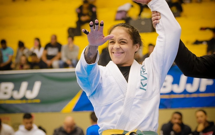 Sábatha Lais vai representar a equipe Fratres no Europeu de Jiu-Jitsu da IBJJF (Foto: Dai Bueno/TATAME)