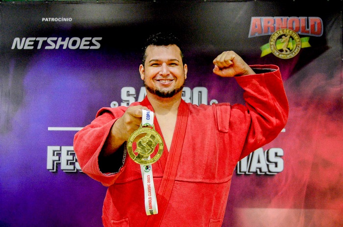 Herval Antunes foi campeã em evento de Sambo no Fight Pavilion (Foto divulgação)