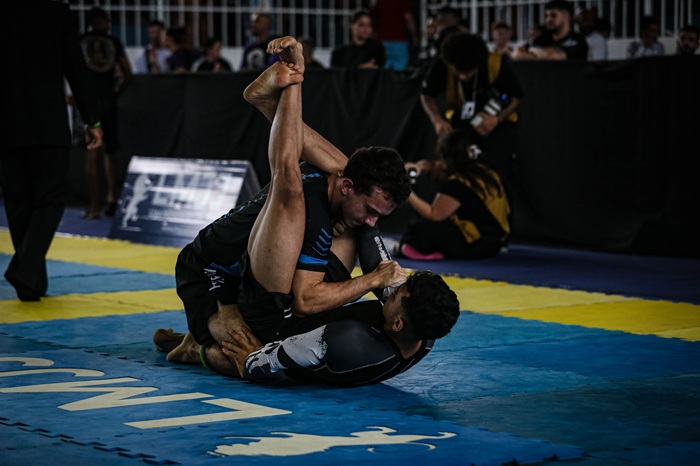 Disputas Gi & No-Gi agitaram a primeira etapa do Campeonato Mineiro de Jiu-Jitsu 2025 (Foto Gislaine Oliveira / Mauricio Costa)