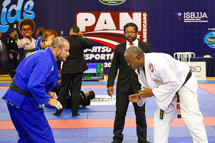 Faixas-preta do adulto ao master deram um show no Pan Americano de Jiu-Jitsu Desportivo (Foto CBJJD)