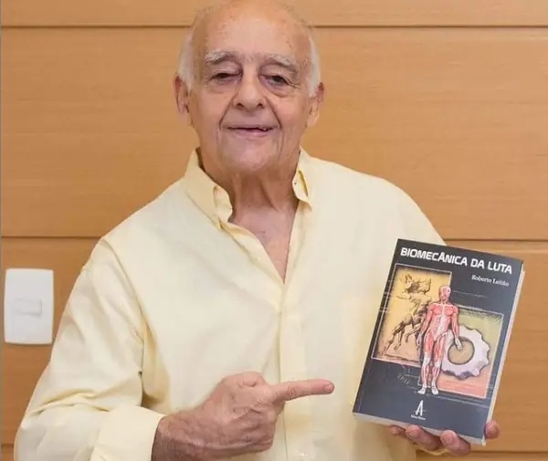 Mestre Roberto Leitão era uma figura bastante querida por todos que o rodeavam (Foto arquivo pessoal Instagram)