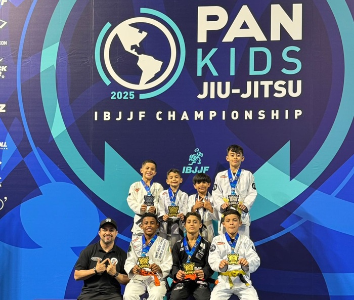 White House Jiu-Jitsu School foi destaque no Pan Kids da IBJJF (Foto reprodução)