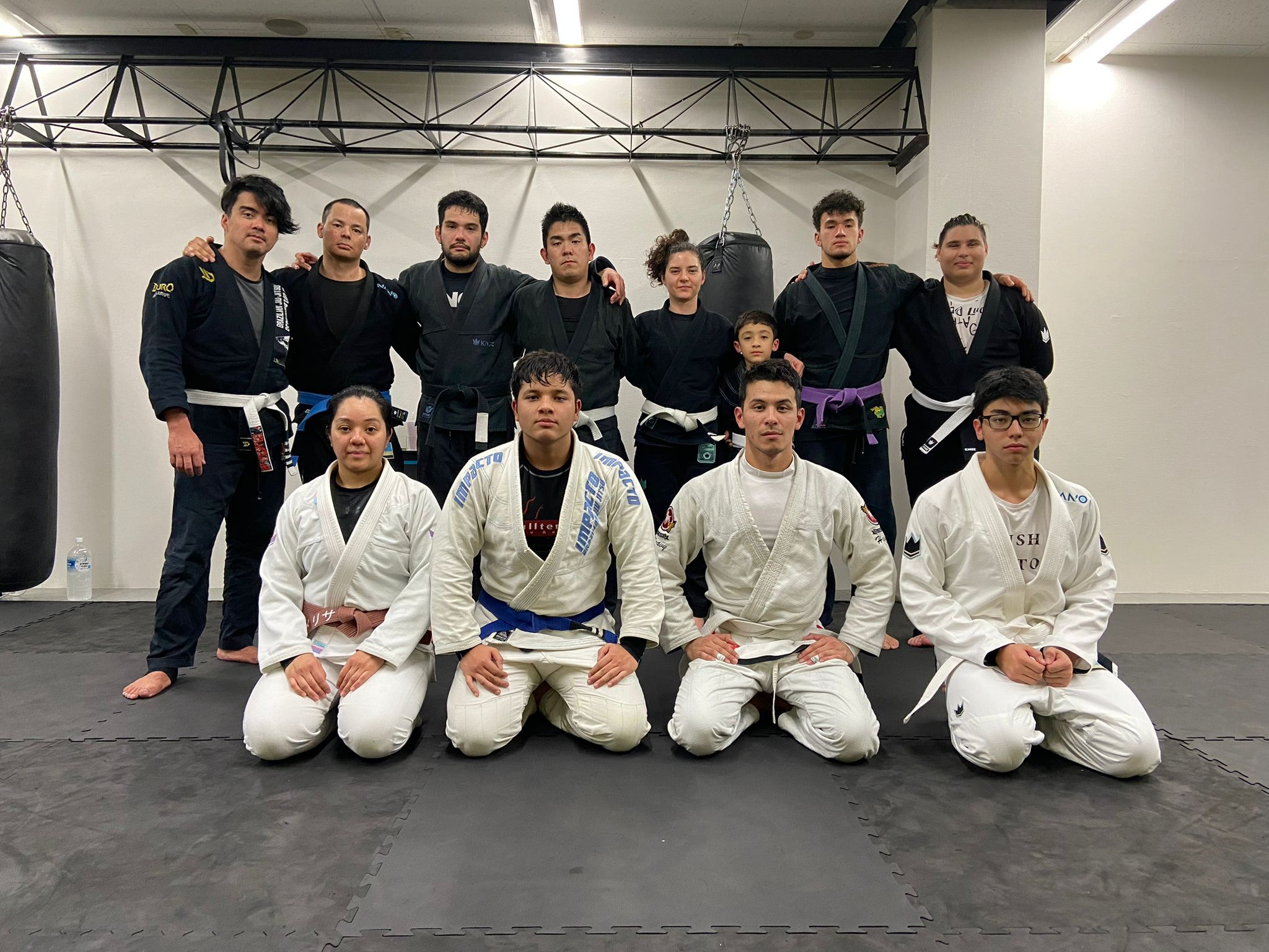 No Japão, Mayck Uehara se destacou por seu trabalho como professor (Foto reprodução)