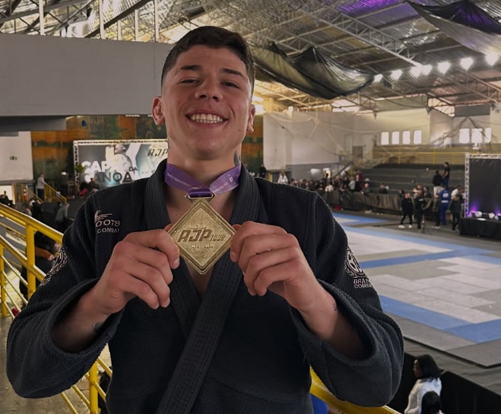 Aos 20 anos, faixa-azul Caio Lucas será um dos atletas em ação no GP do Turris Invitational, em novembro (Foto: Reprodução)