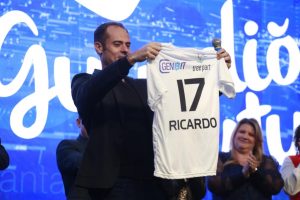 Ricardinho-admite-tirar-projeto-de-Maringá