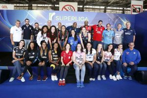 Representantes dos 12 times da Superliga Feminina 2019-2020