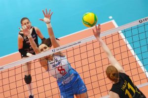 Vakifbank-vence-e-está-perto-da-semi-da-Champions