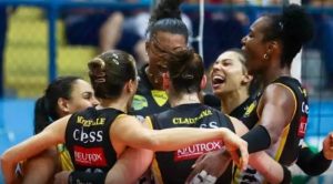 Times femininos se concentram agora no Super Vôlei