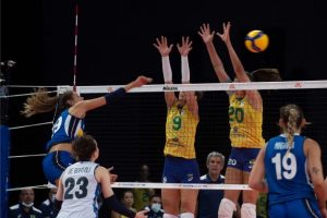 Brasil-x-italia-fivb-bloqueio1